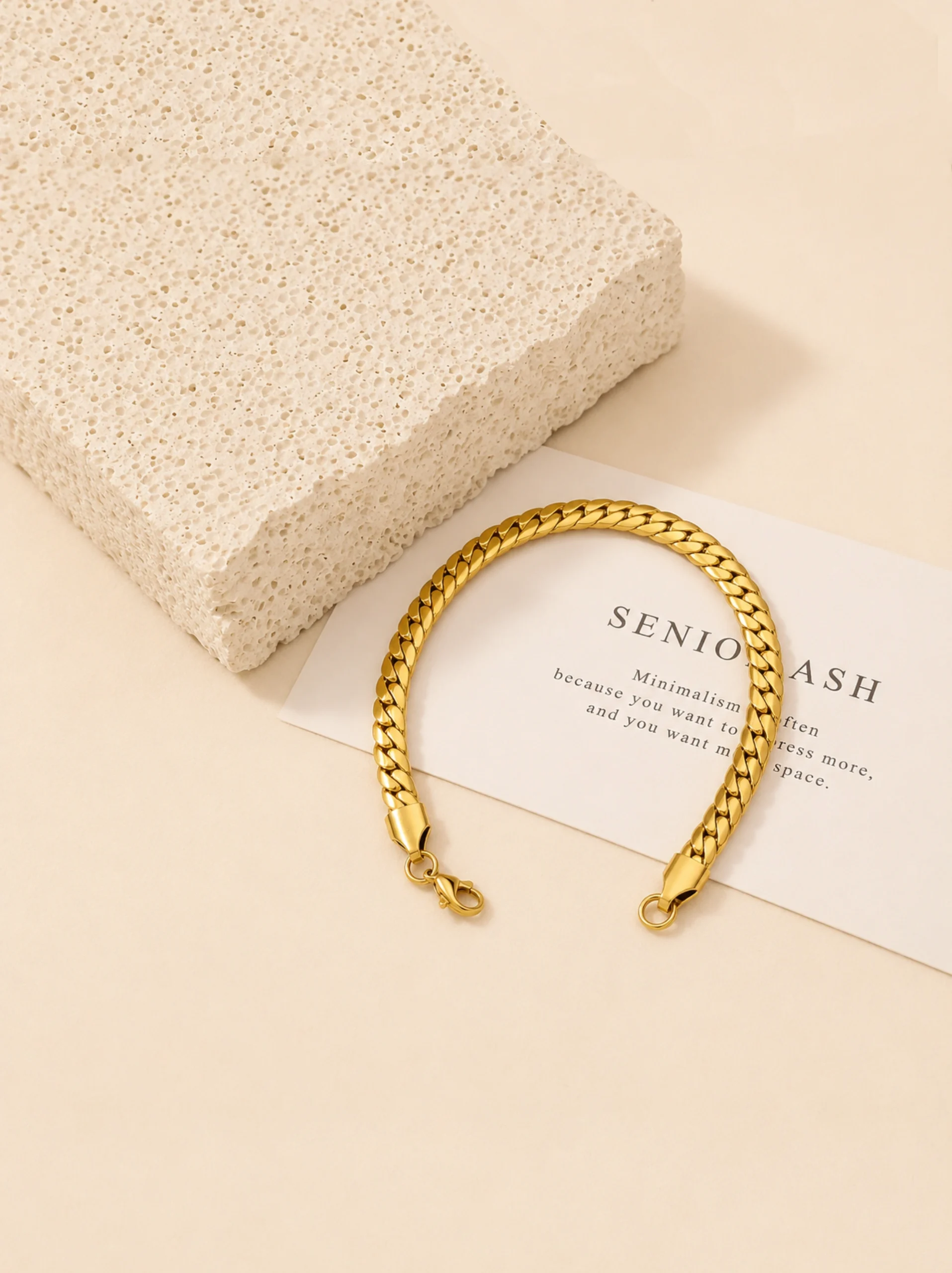 Chunky Cuban Chain Bracelet – Bold Unisex Luxury - Image 8