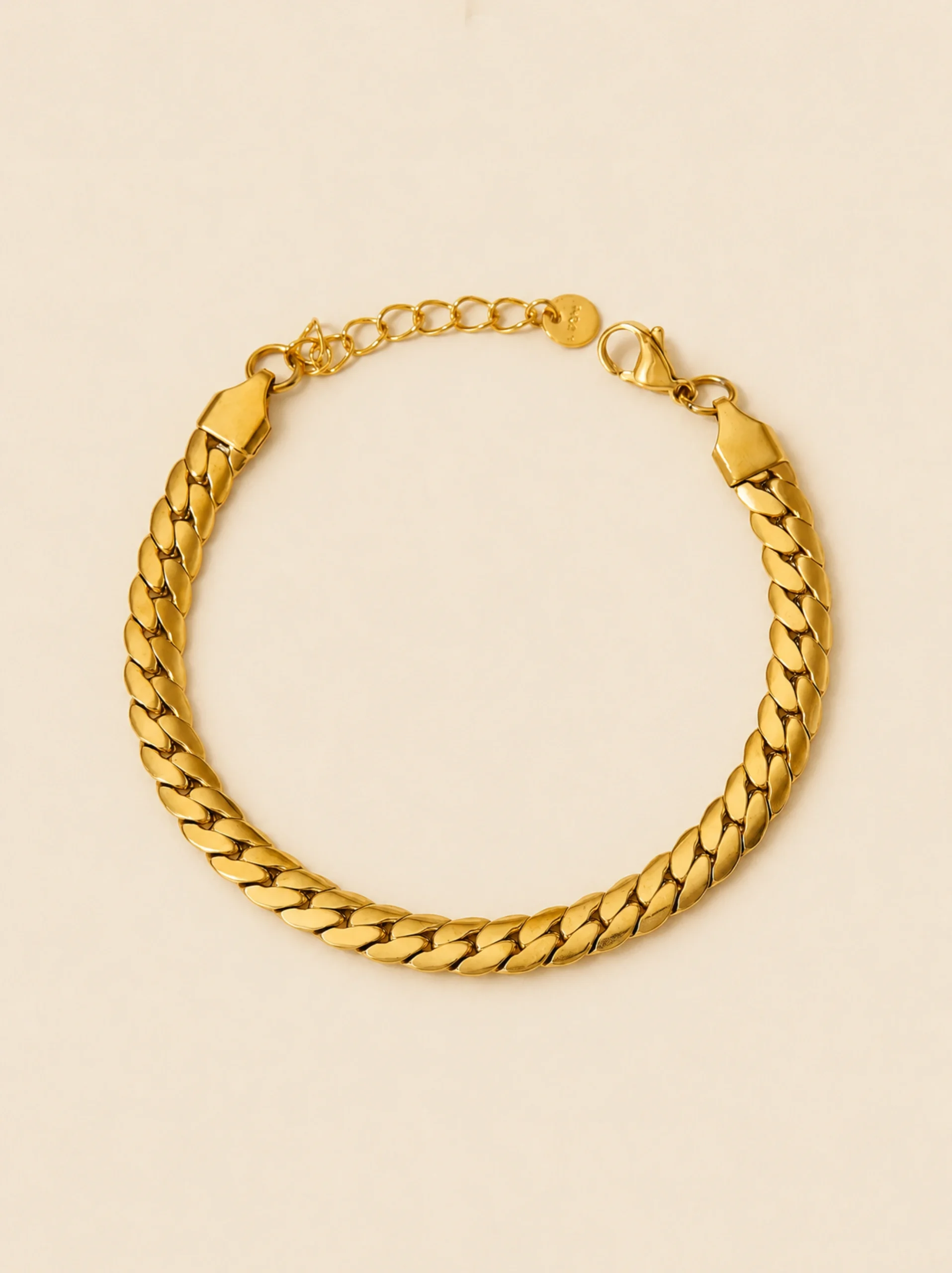 Chunky Cuban Chain Bracelet – Bold Unisex Luxury