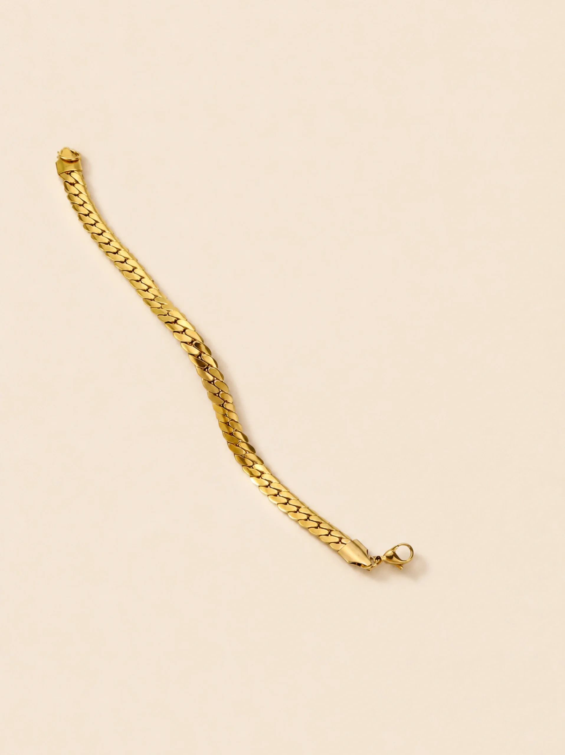 Chunky Cuban Chain Bracelet – Bold Unisex Luxury - Image 7