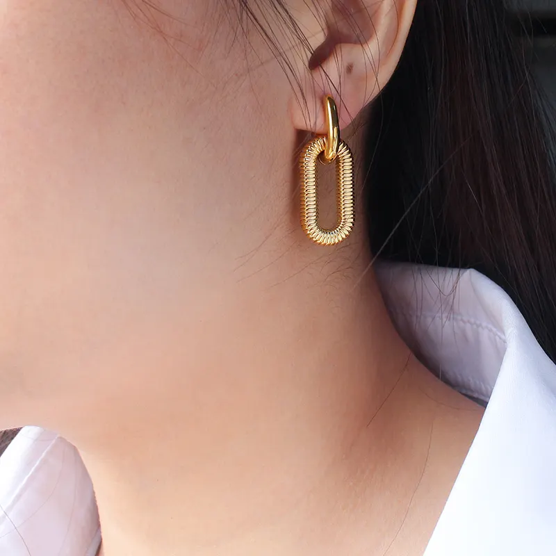 Double Hoop Chain Earrings - Image 13