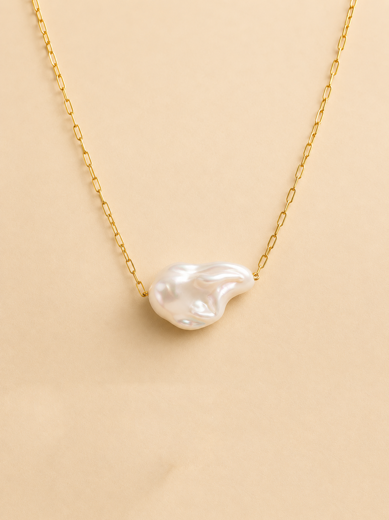 Pearl Pendant Necklace for Women