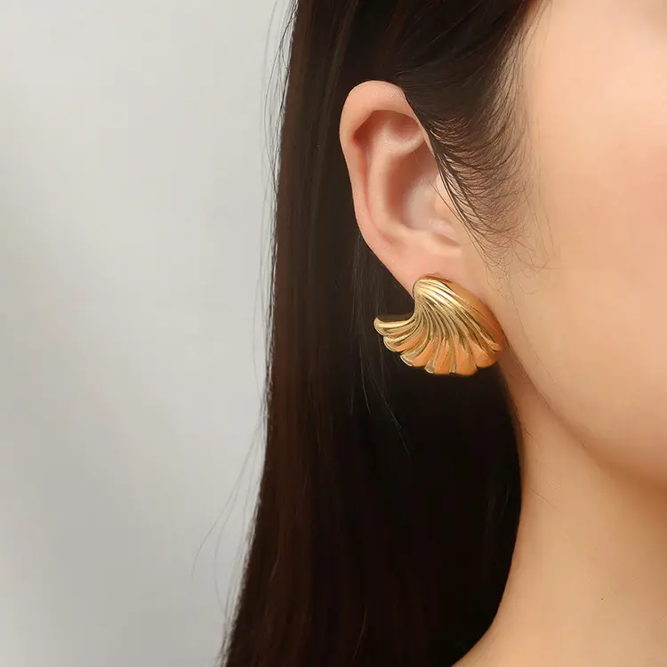 Wave Earrings – Flowing Elegance in Every Curve - Image 5