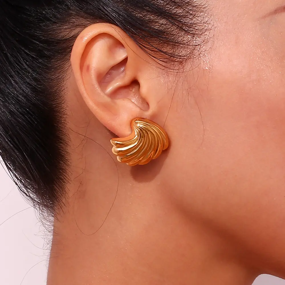 Wave Earrings – Flowing Elegance in Every Curve - Image 6