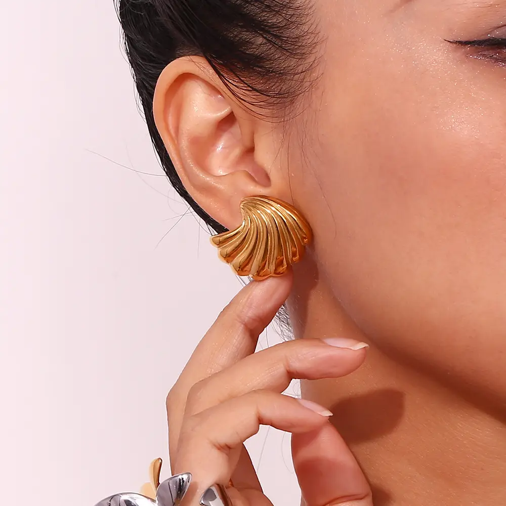 Wave Earrings – Flowing Elegance in Every Curve - Image 7